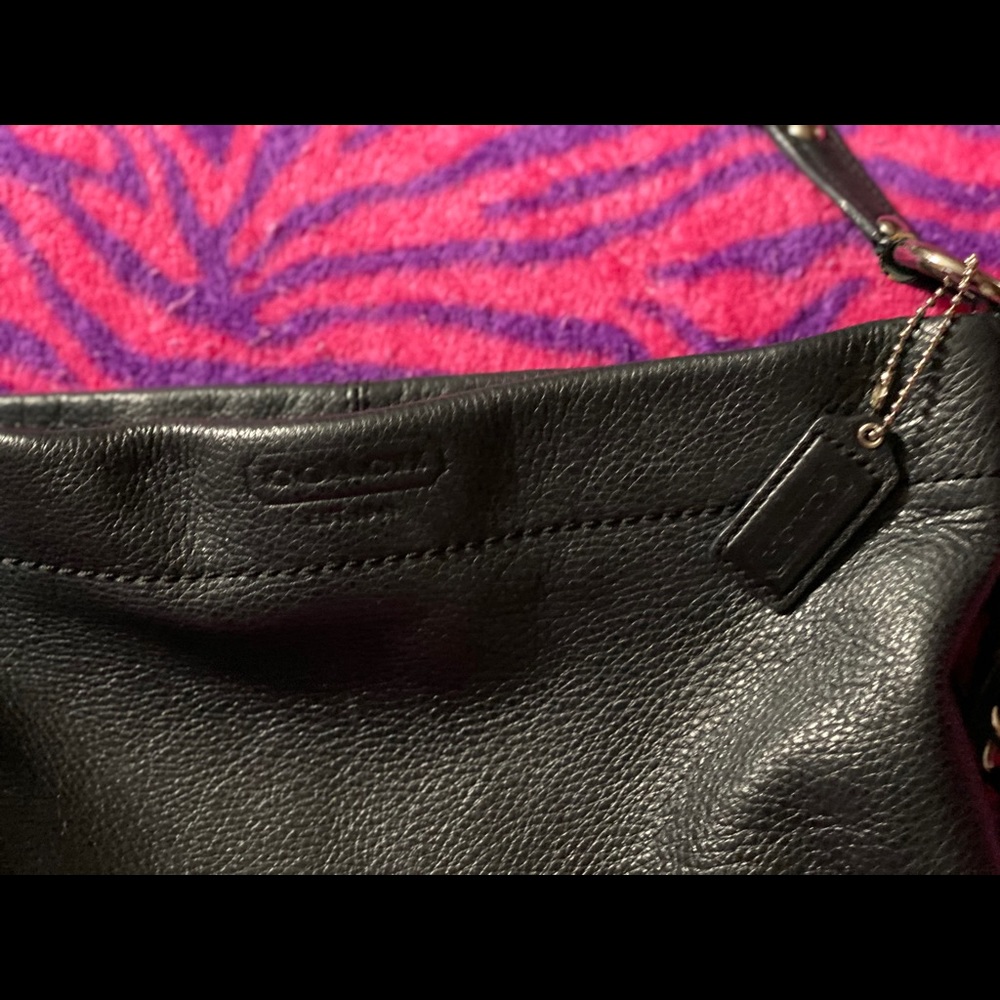 Purse - Picture 4 of 4